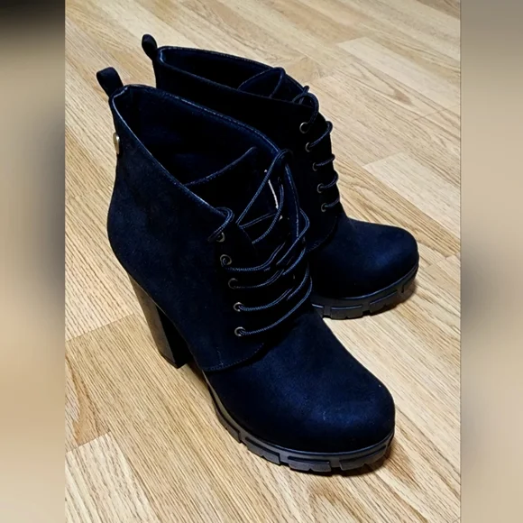 Booties - Picture 2 of 5